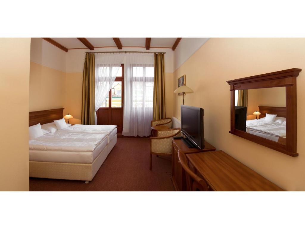 Wellness Hotel Ida Františkovy Lázně Rom bilde